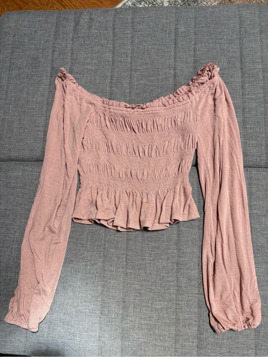 Le Lis Tops - Le Lis Collection Smocked Off-Shoulder Long Sleeve Top - Dusty Rose Sz Small